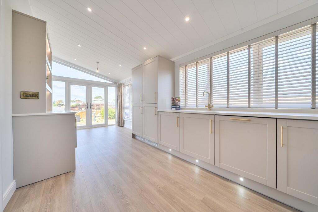 House in Ipswich - View 4