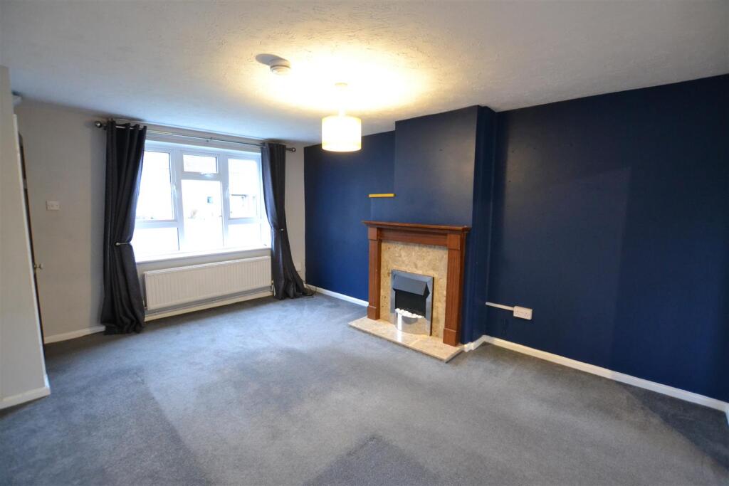 Falconer Place, Leominster - View 3