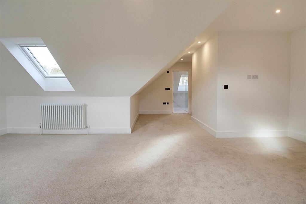 Additional image 30 of Chiswell Green, St Albans