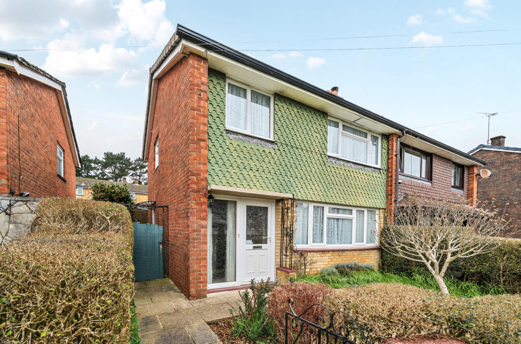Main image of property: Millbrook Drive, Havant, Hampshire, PO9
