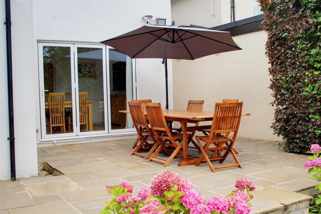 Additional image 21 of Bradmore Way, Brookmans Park