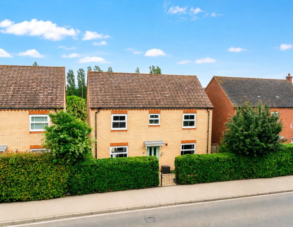 Main image of property: Stratford Road, Roade, Northampton, Northamptonshire, NN7