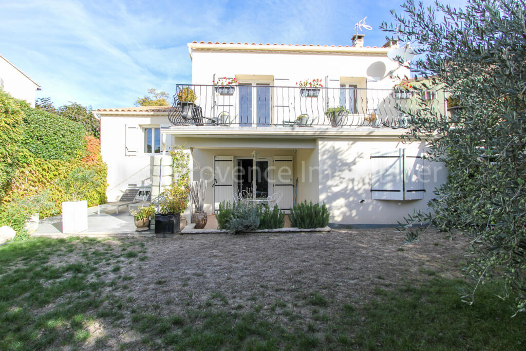 Main image of property: Provence-Alps-Cote d`Azur, Vaucluse, Caromb