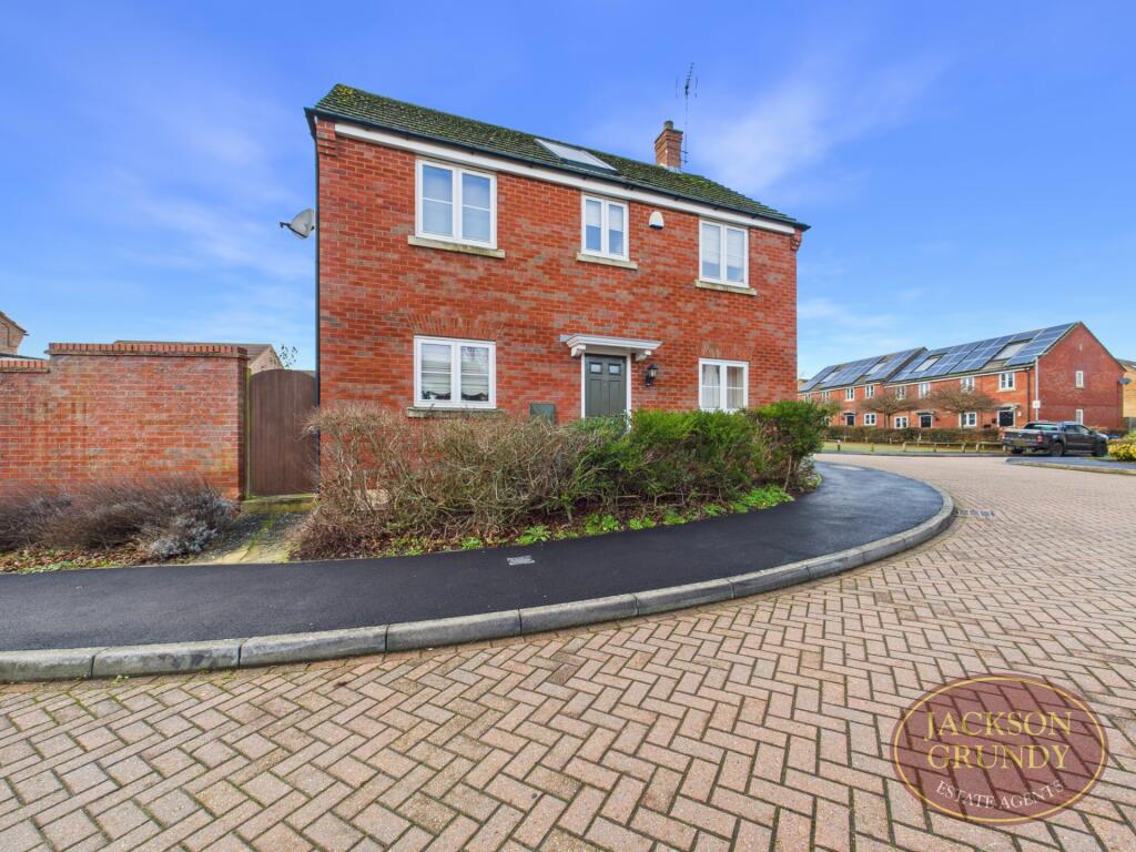 Main image of property: Middleton Road, Middlemore, NN11 8BH