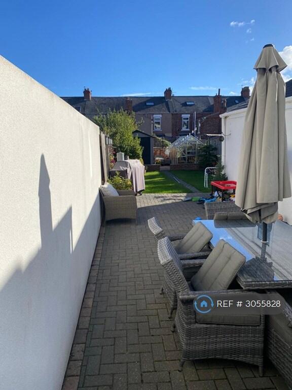 House in Stockton-on-Tees - More