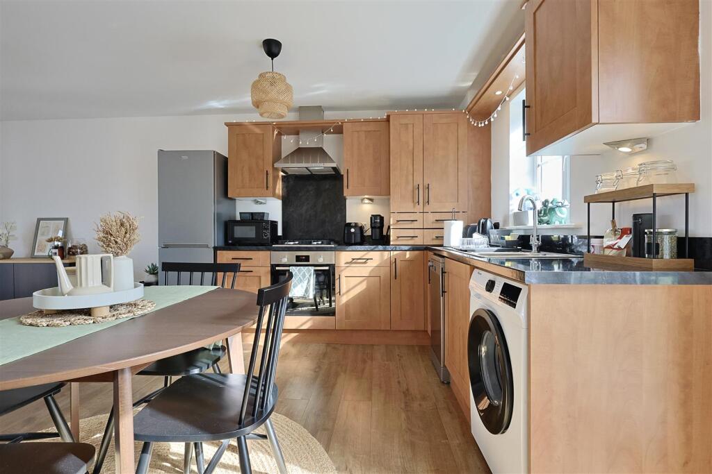 Apartment in North Tyneside, Benton - View 2