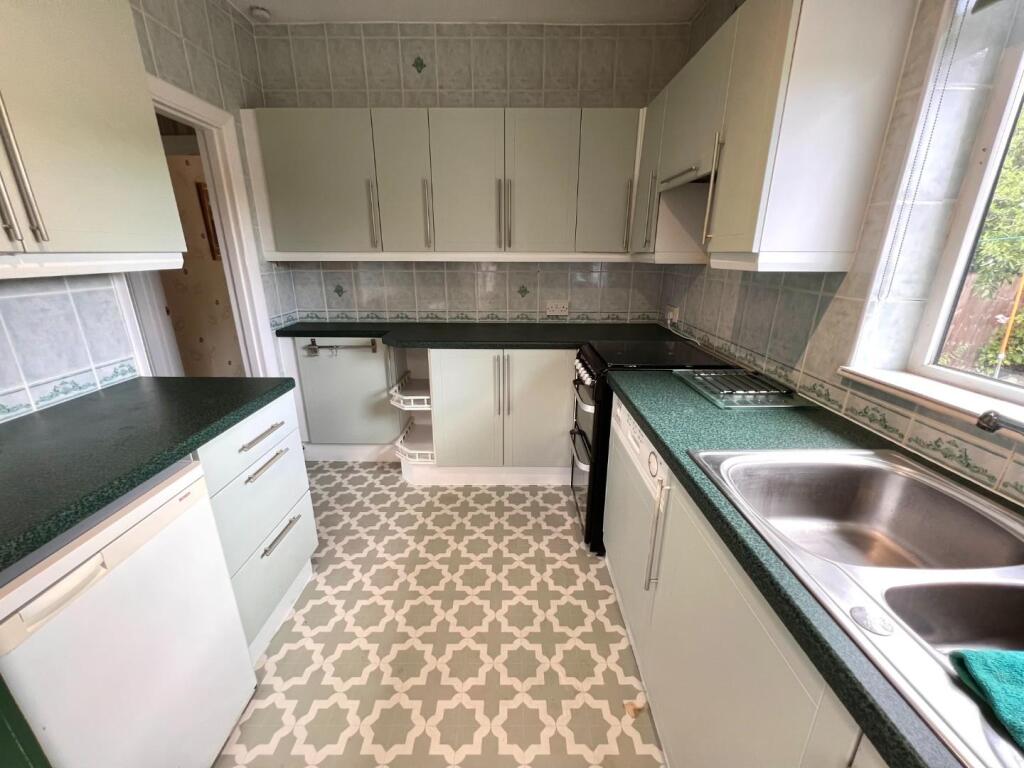 Duston Road, Duston, Northampton NN5 - More