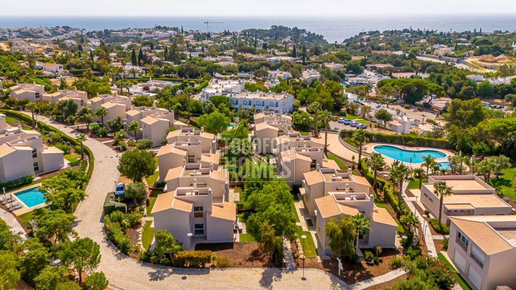Main image of property: Algarve, Carvoeiro