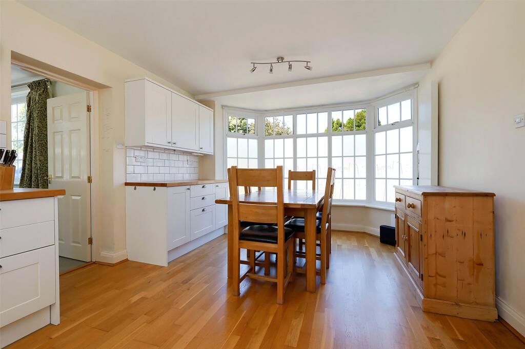 House in Mole Valley, Clark's Green, Capel - More