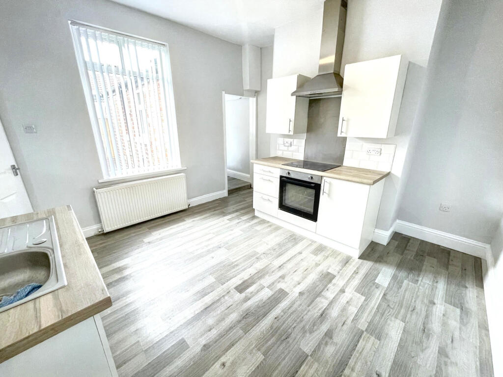 House in Sunderland - View 4