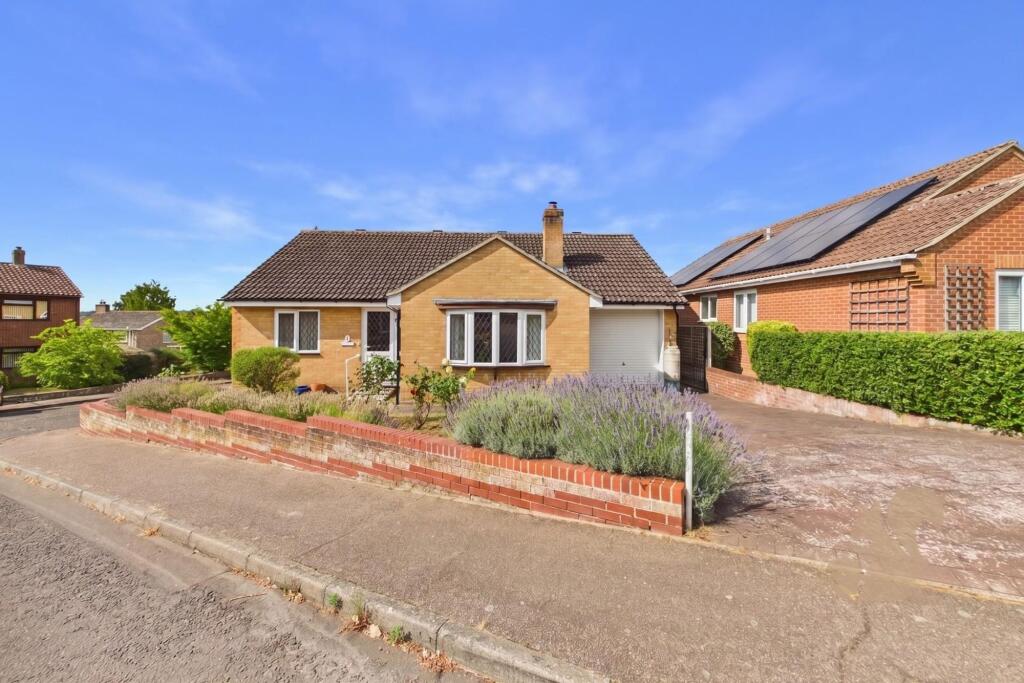 2-bed house on Grosvenor Road, Sudbury, CO10, £375,000