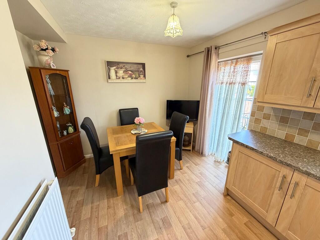Pine Tree Road, Bedworth  photo 4