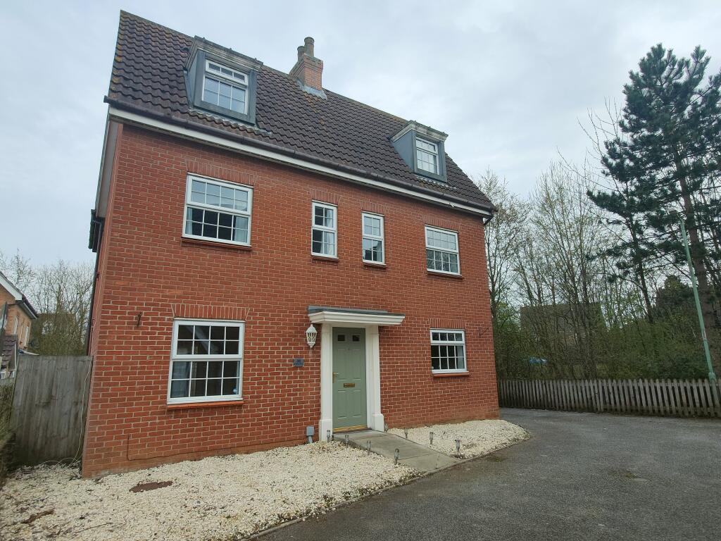 Main image of property: Chaffinch Road, BURY ST. EDMUNDS