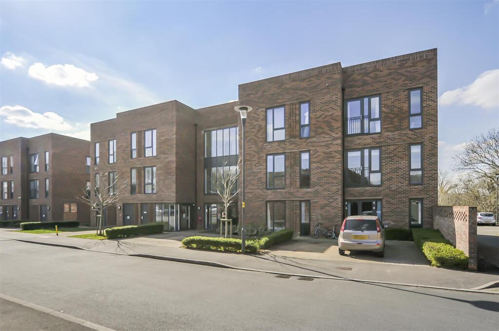 Main image of property: Flat 7 Waddington House, Barnes Wallis Way, Bricket Wood, St. Albans