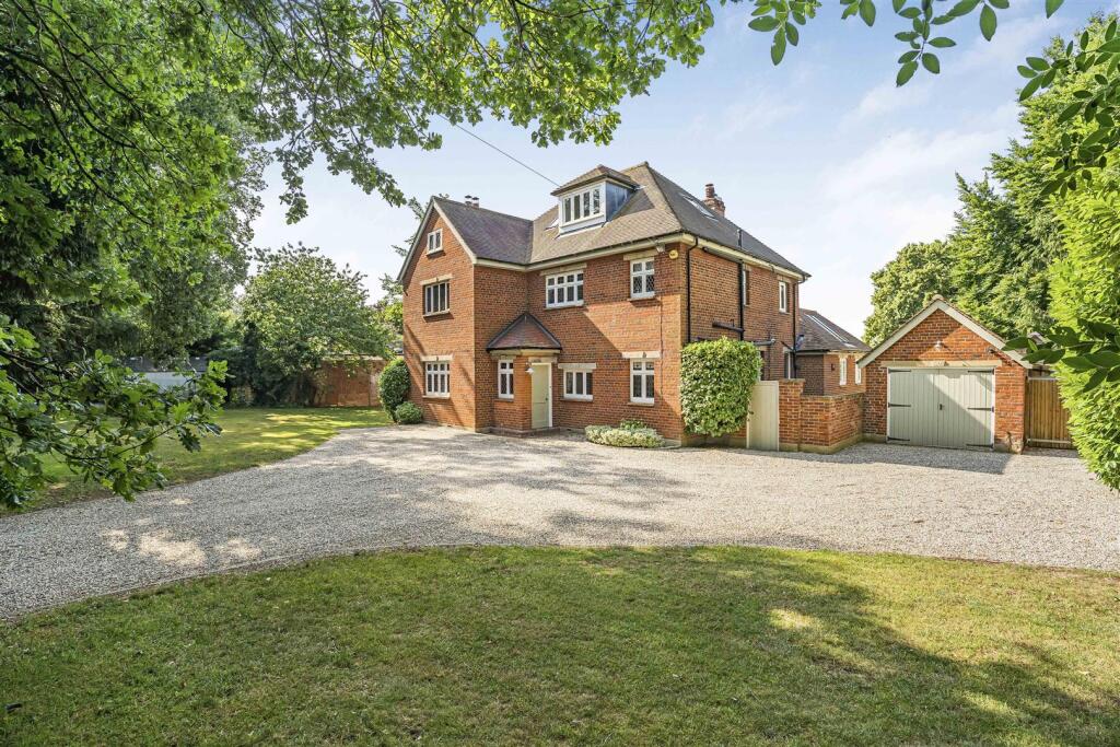 Main image of property: Cambridge Road, Abington, Cambridge