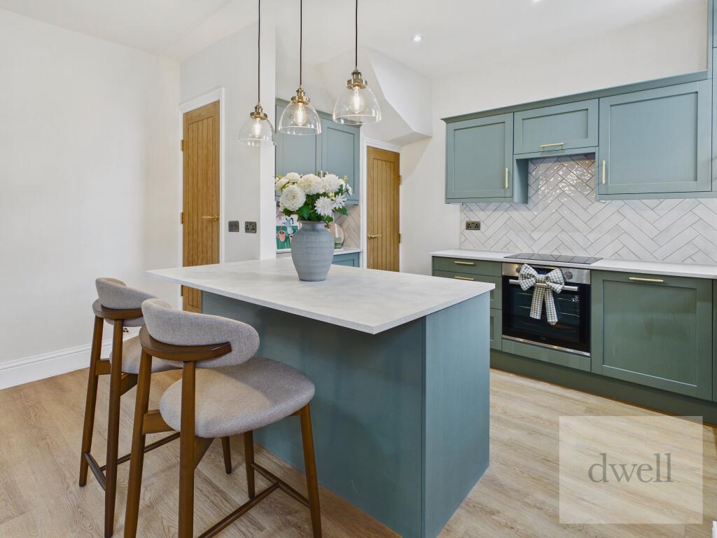 Main image of property: Gladstone Terrace, Pudsey, LS28
