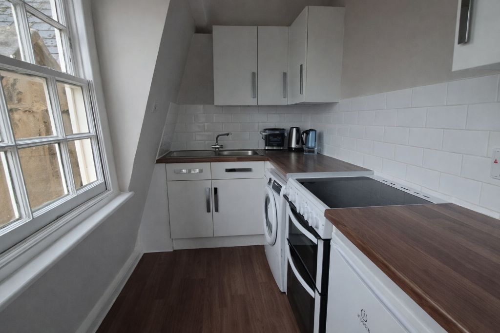 Apartment in Bath - View 2