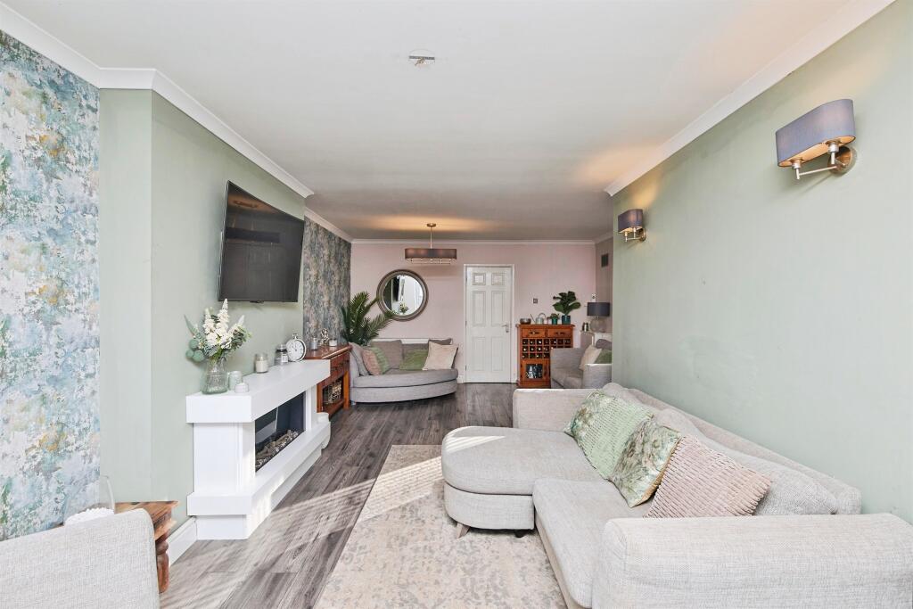 House in Derby - View 5
