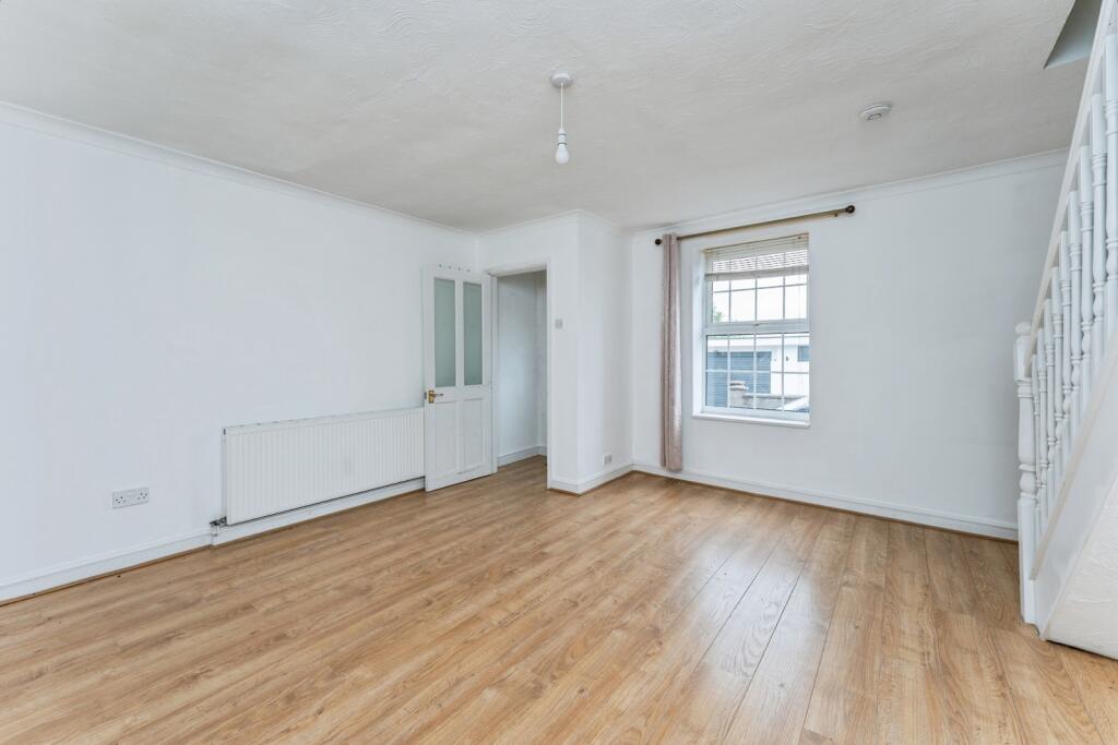 Castle Street, Rhuddlan, Rhyl, Denbighshire, LL18 photo 3