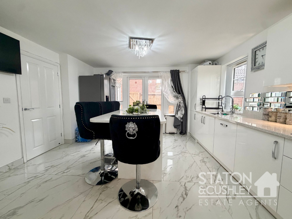 House in Nottingham - More