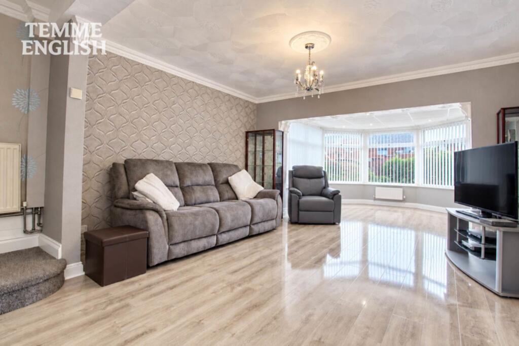House in Southend-on-Sea - View 4