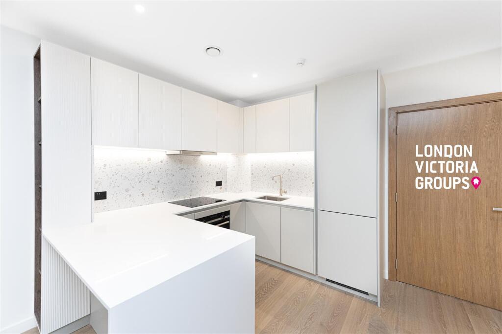 Apartment in London, Fulham - View 5