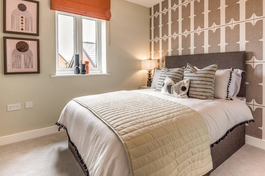 Main image of property: Coventry Road,
Bulkington,
CV12 9NJ