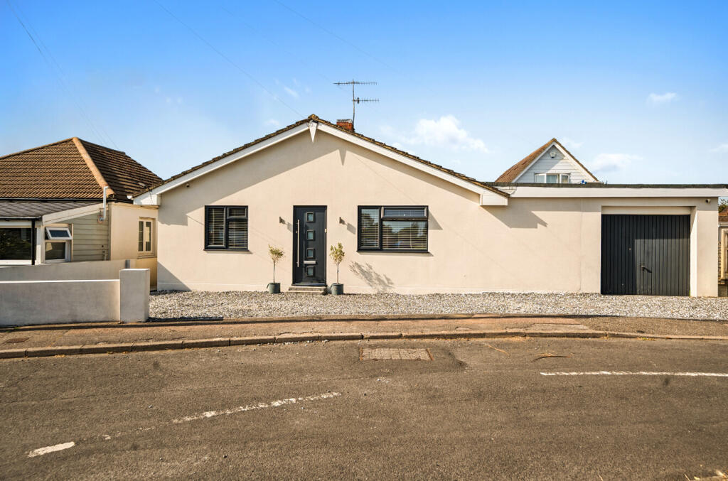 Main image of property: Alexandra Road, Lancing, West Sussex, BN15