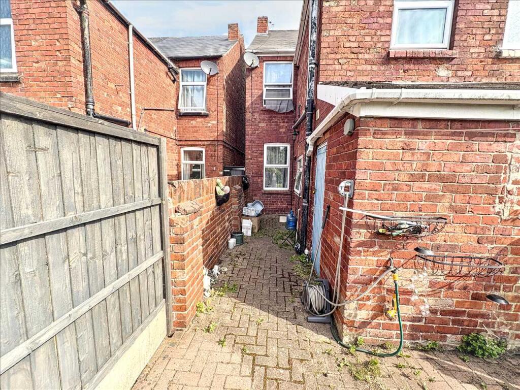 Alfred Street, Kirkby In Ashfield photo 4