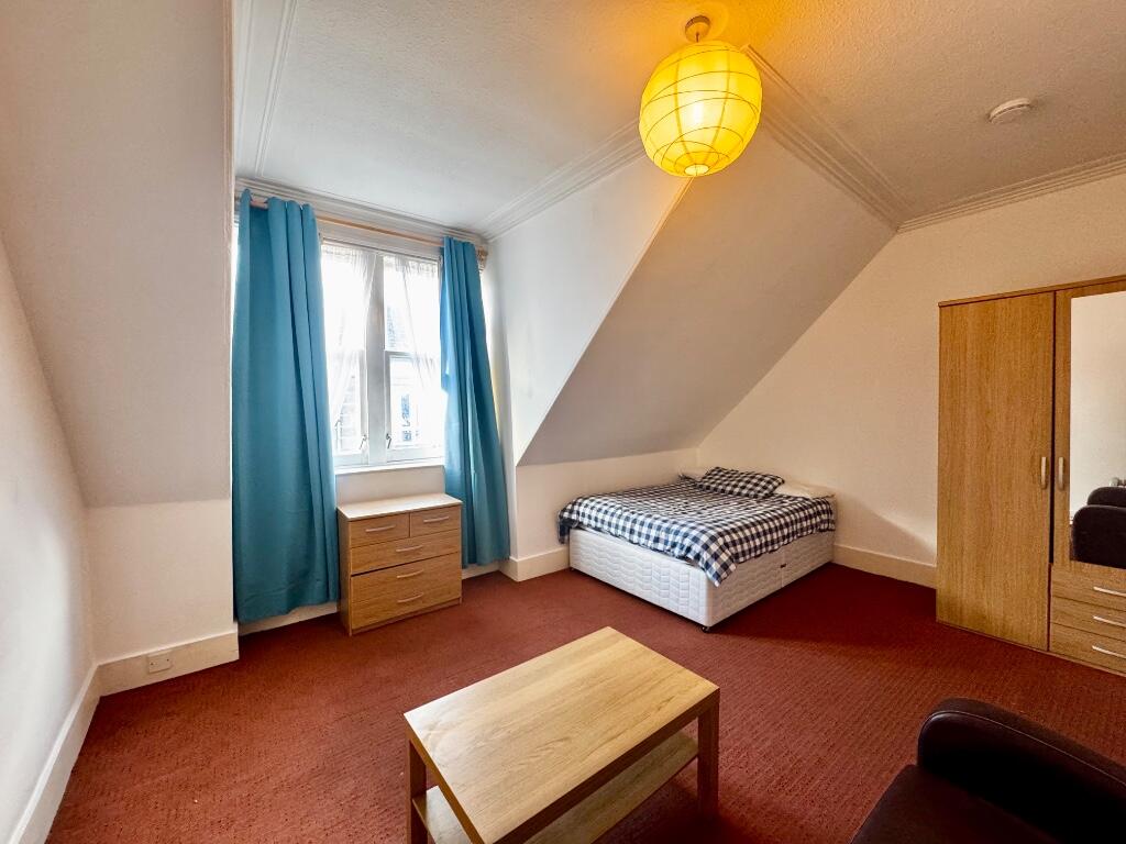 Chapel Street, Aberdeen, Aberdeenshire, AB10