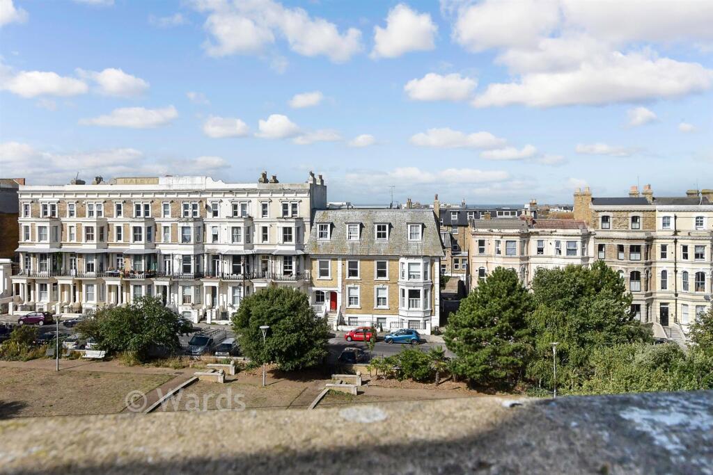 Apartment in Thanet, Cliftonville West, Cliftonville - View 5