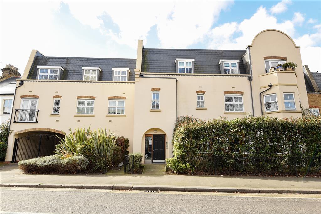 Apartment in London - View 3