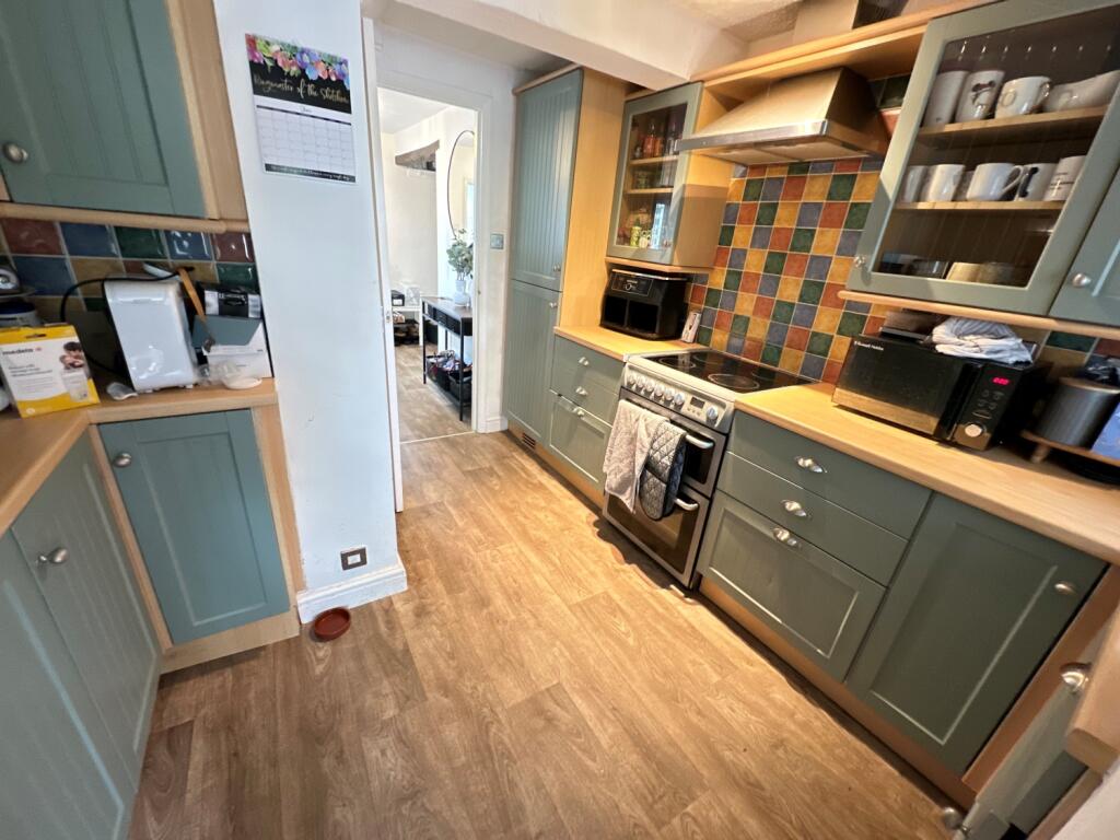House in Wakefield - View 2