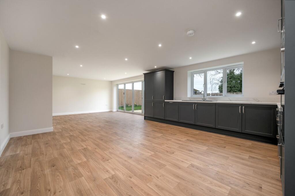 House in Dowsby, Little Dowsby - View 6