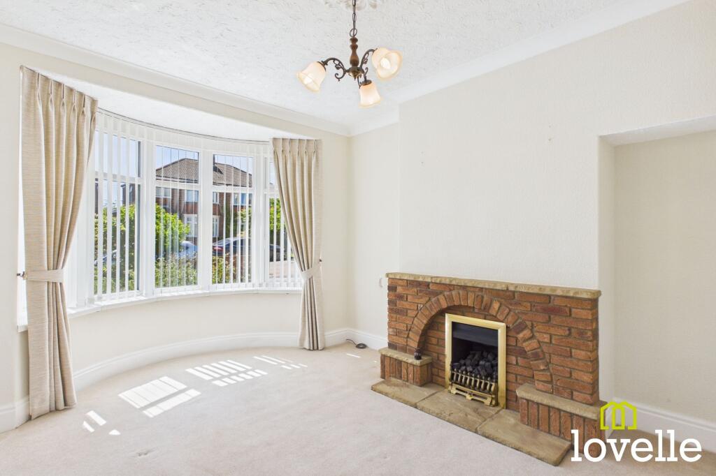 House in Hull - View 2