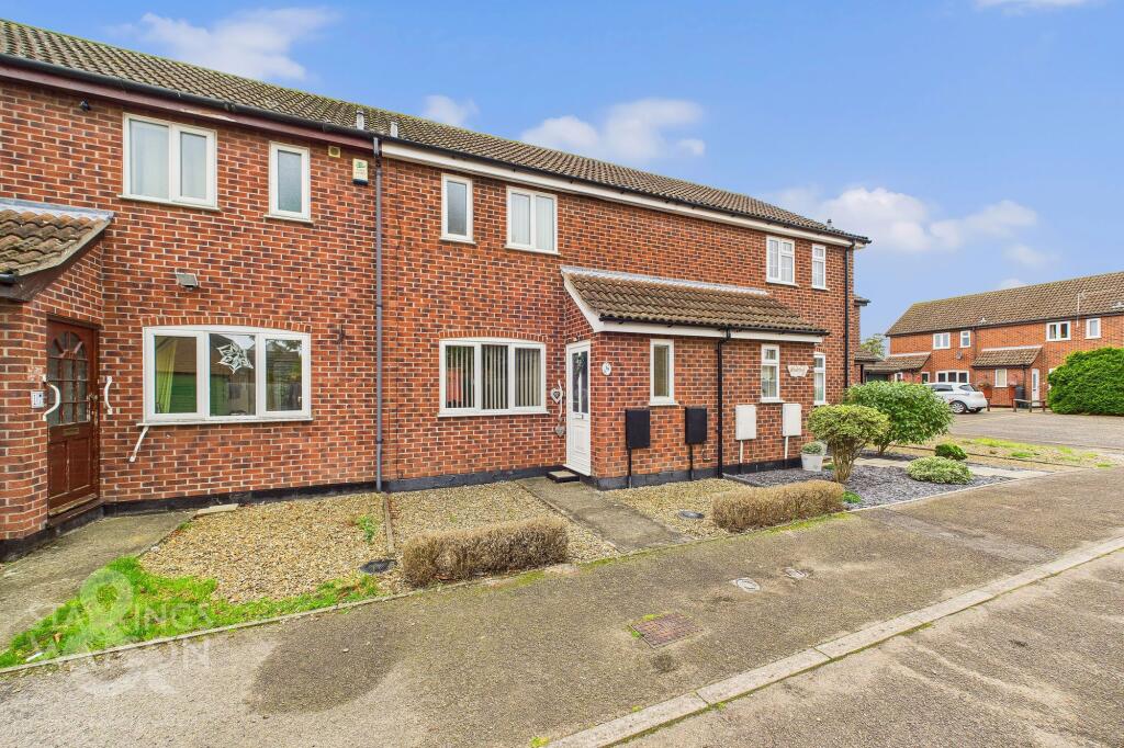 3-bed terraced on Pearce Road, Diss, £220,000
