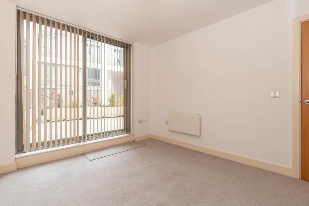 Apartment in Birmingham - More