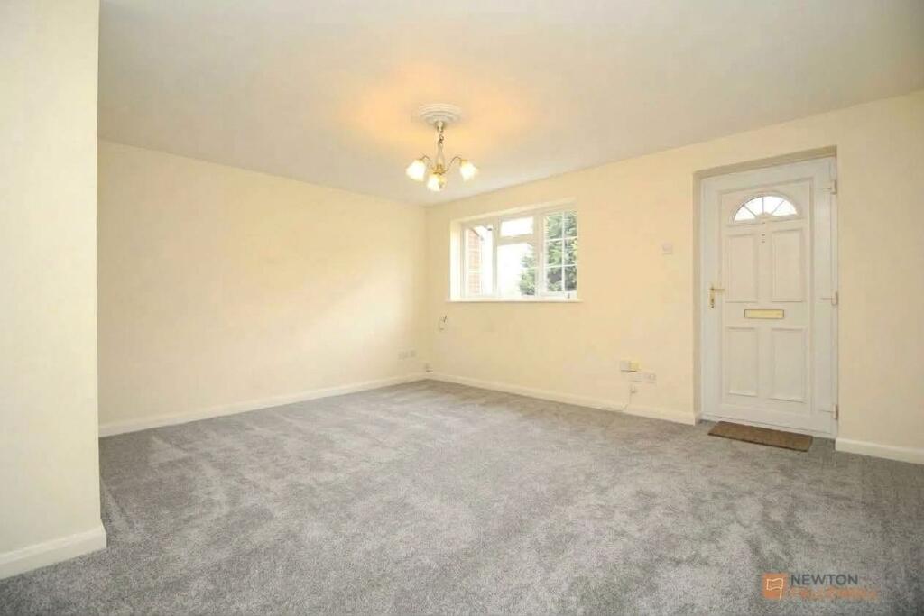 House in Leicester - View 5