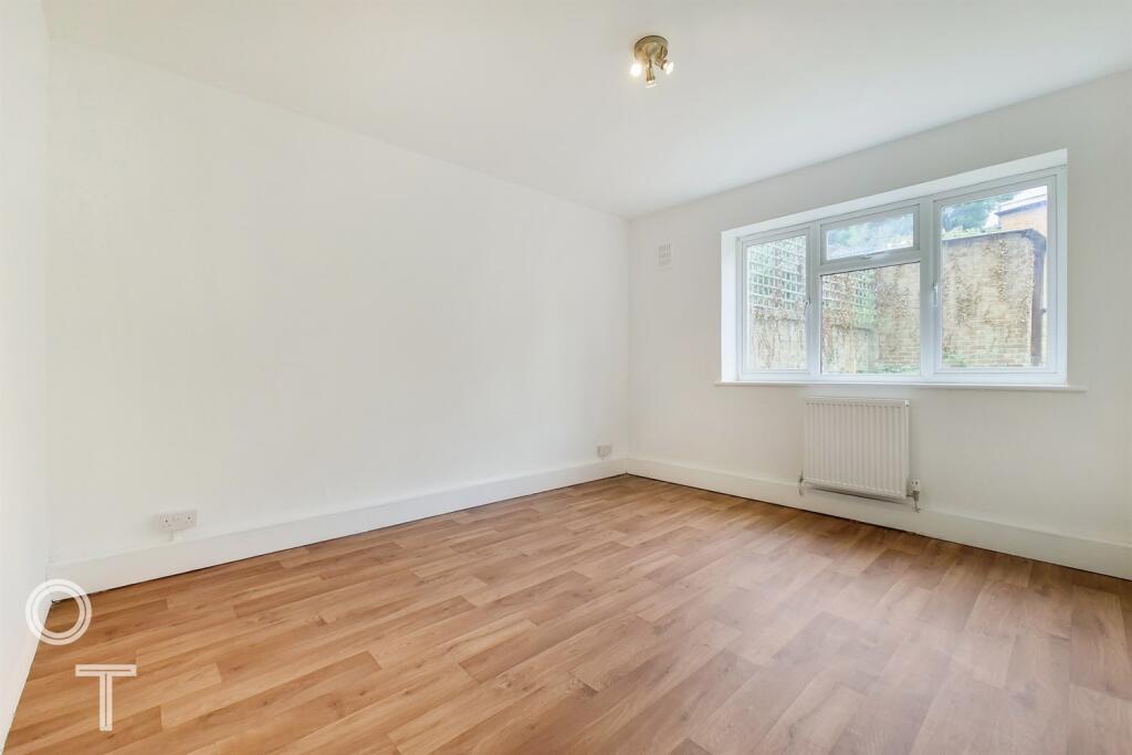 Apartment in London, Kentish Town - View 4