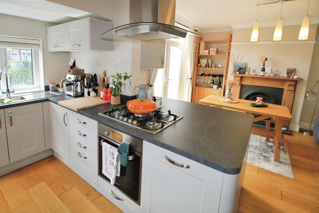 Main image of property: Chantrey Road, West Bridgford, NG2