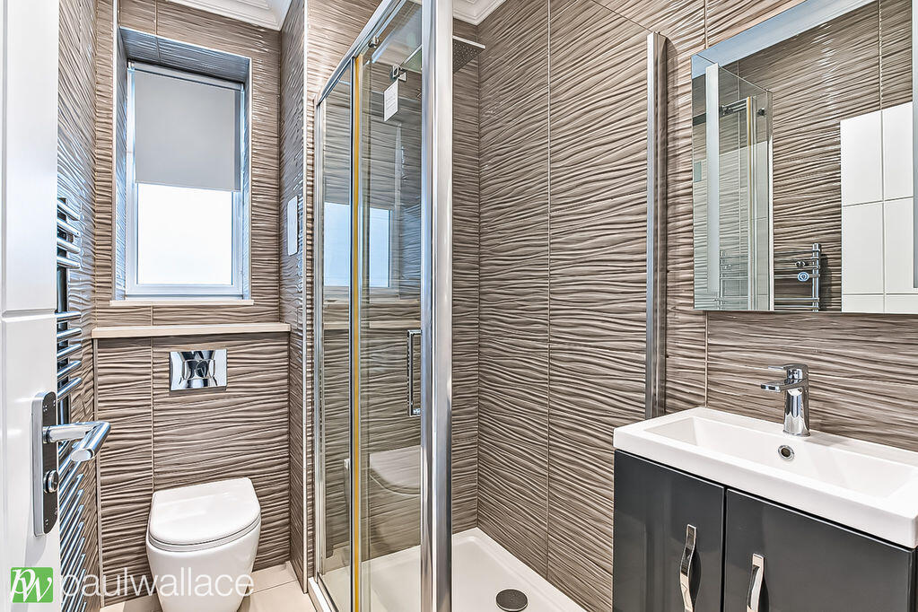 Apartment in London - View 3