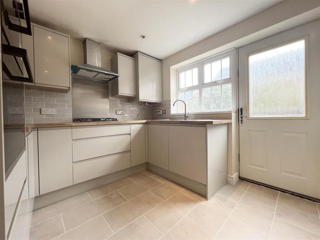 House in Dartford - View 3