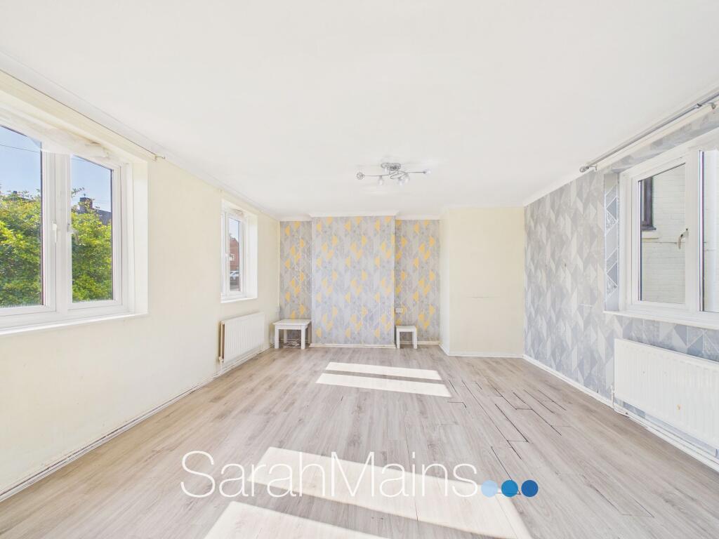 Apartment in Newcastle upon Tyne - View 2