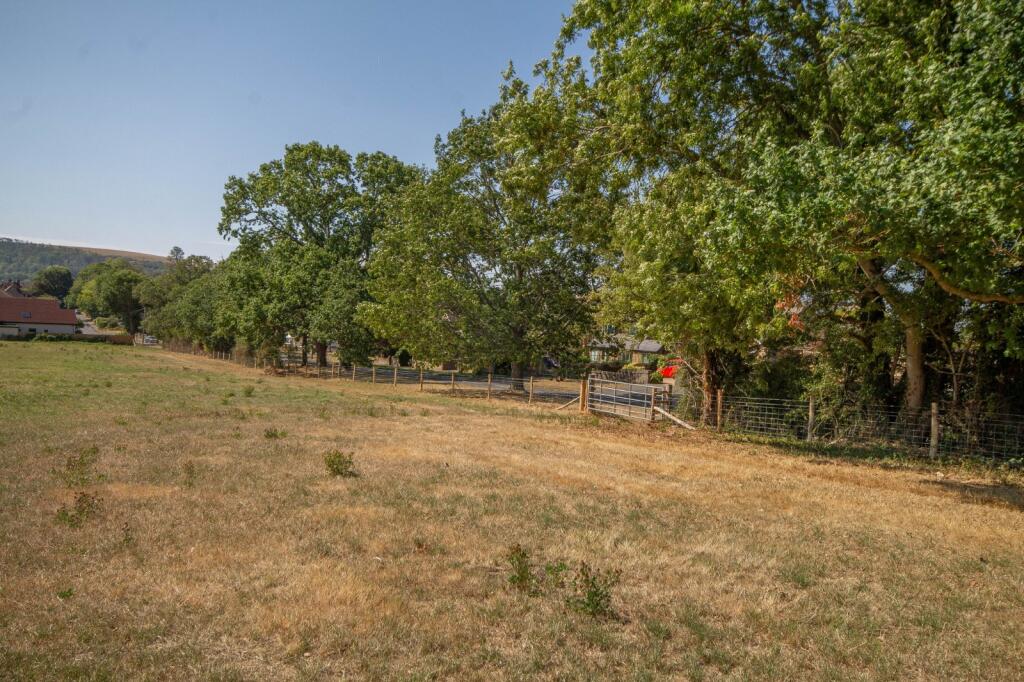 Grand Avenue, Hassocks - More