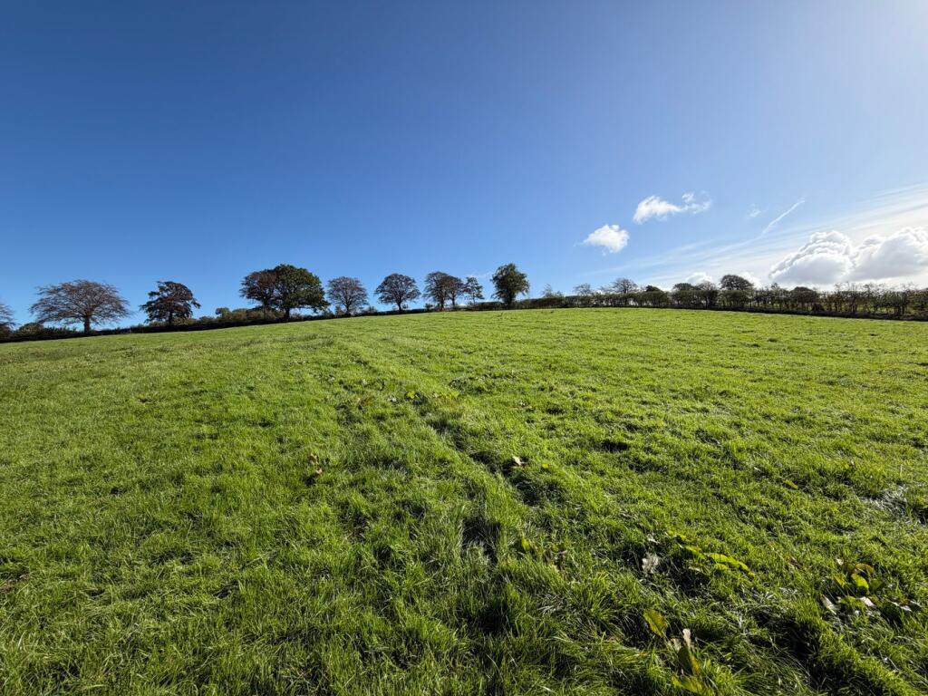 Bettws Bledrws, Lampeter, SA48 - View 4