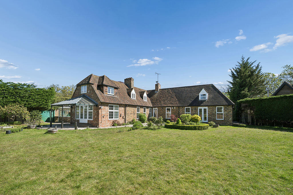 Main image of property: Bull Lane, Gerrards Cross detached House £4595pcm