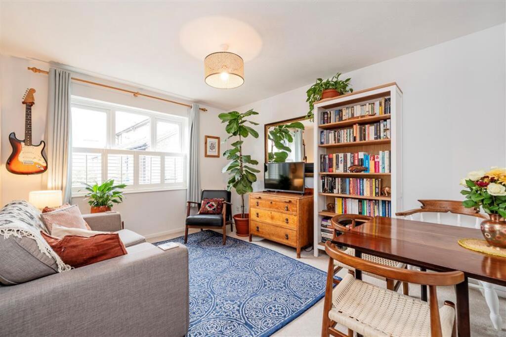 Main image of property: St. Pauls Terrace, Walworth