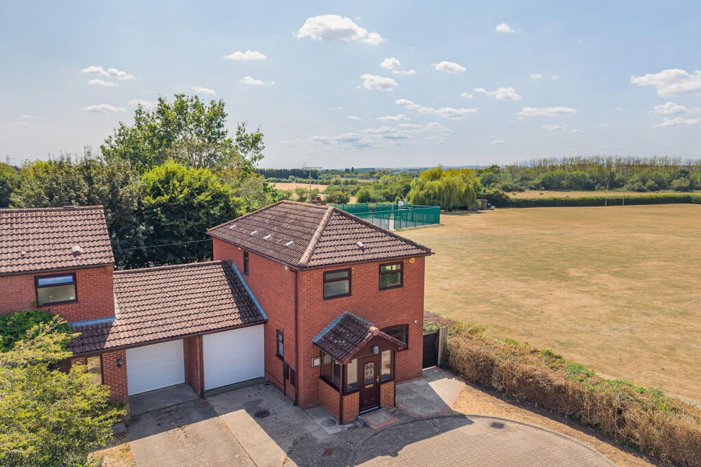 Main image of property: Elmside, Norton, Gloucester, GL2 9LY