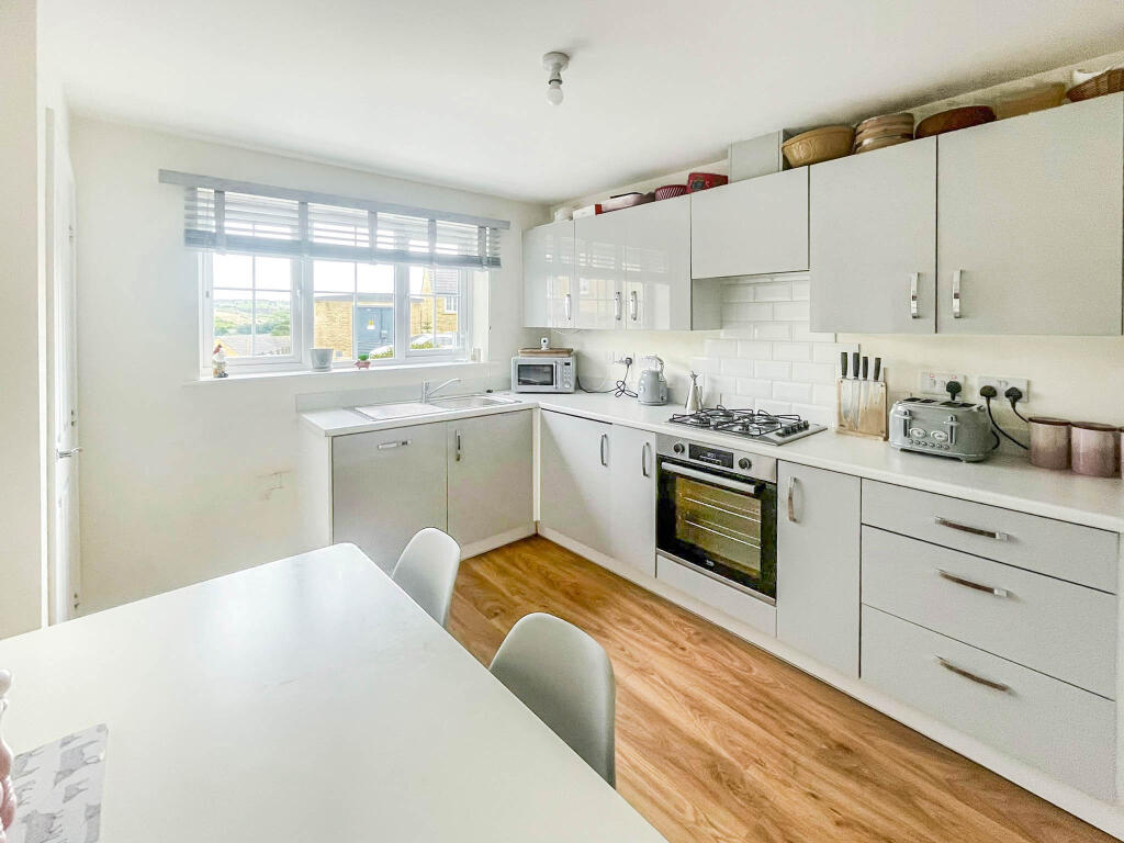 House in Bradford - View 5