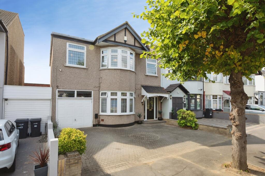Main image of property: Windermere Gardens, Ilford, IG4